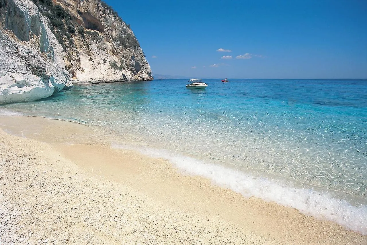 Casa Nella Roccia A Cala Gonone Lejlighed